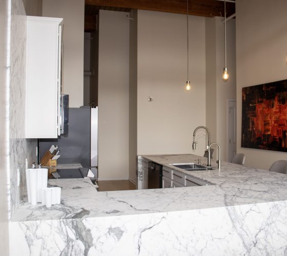 Marble Arabescato 2cm Kitchen Remodel by Olympia Stone project photo 14